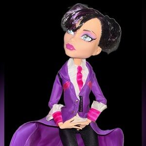 Monster High Headless Headmistress Bloodgood Doll